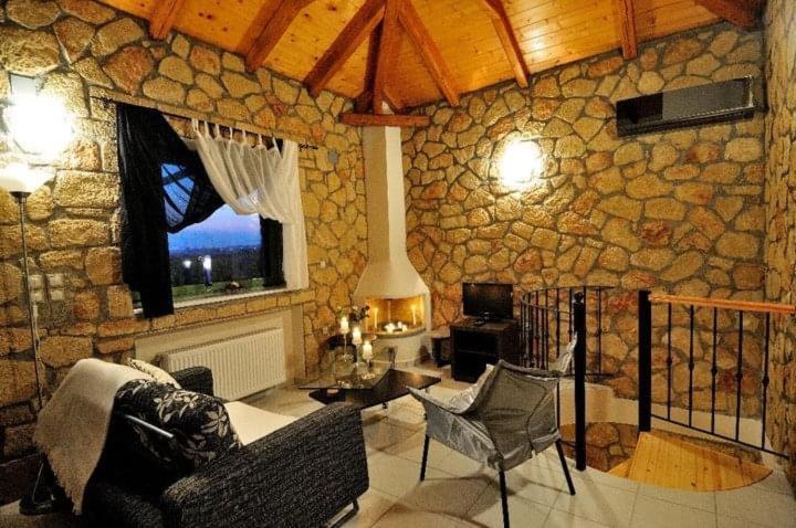 Messinian Horizons Apartment มาราโธโพลิส ภายนอก รูปภาพ