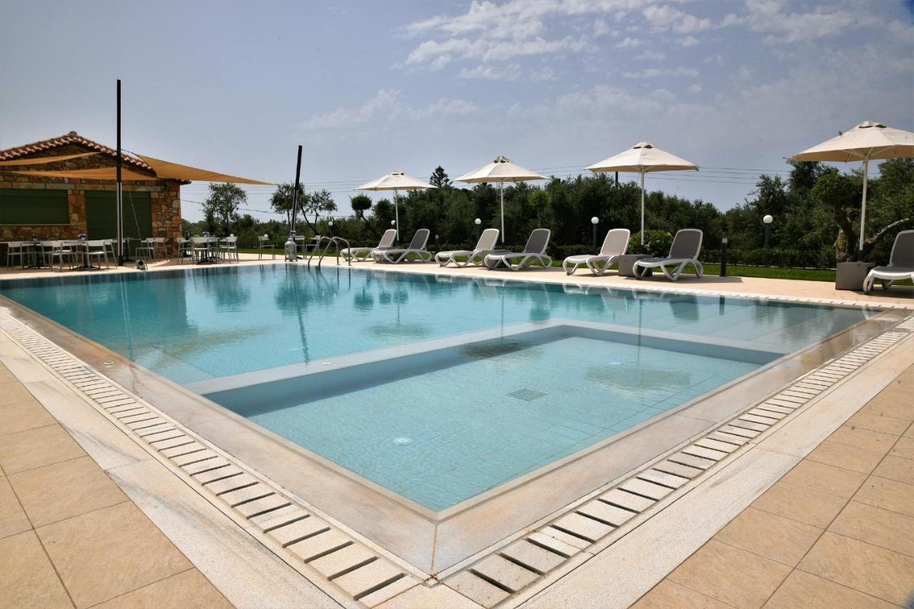 Messinian Horizons Apartment มาราโธโพลิส ภายนอก รูปภาพ