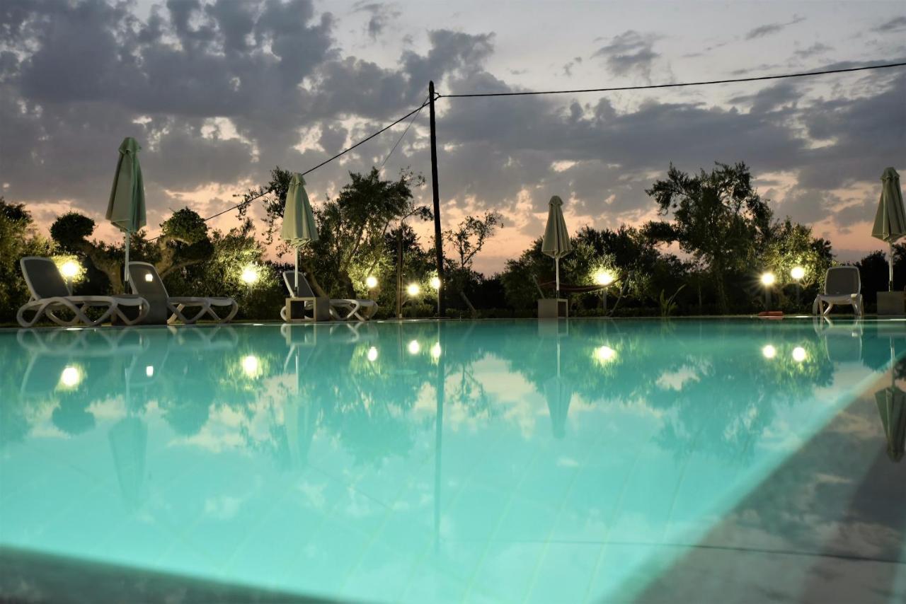 Messinian Horizons Apartment มาราโธโพลิส ภายนอก รูปภาพ
