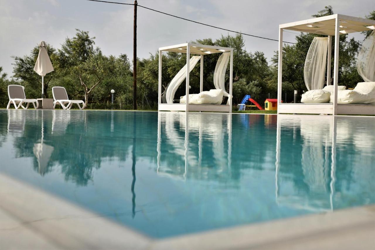 Messinian Horizons Apartment มาราโธโพลิส ภายนอก รูปภาพ