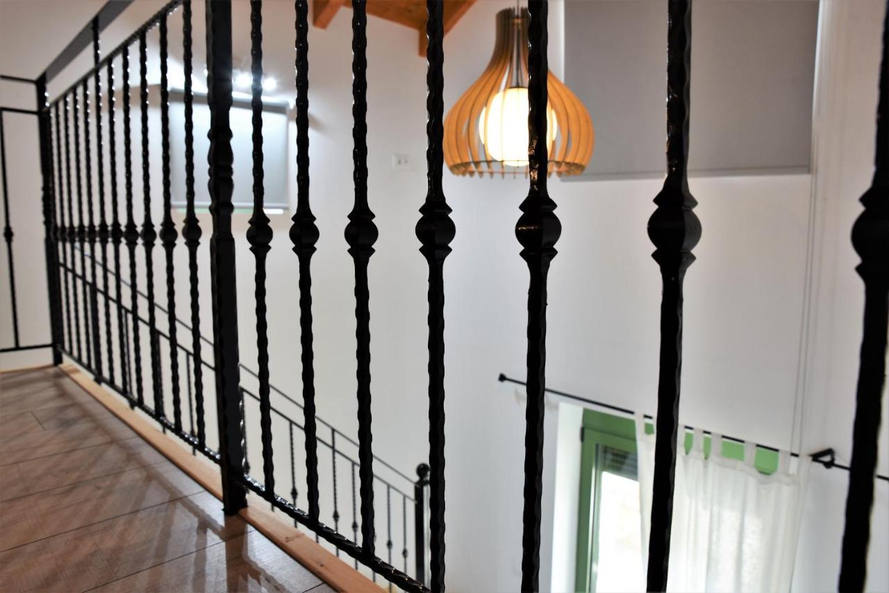 Messinian Horizons Apartment มาราโธโพลิส ภายนอก รูปภาพ
