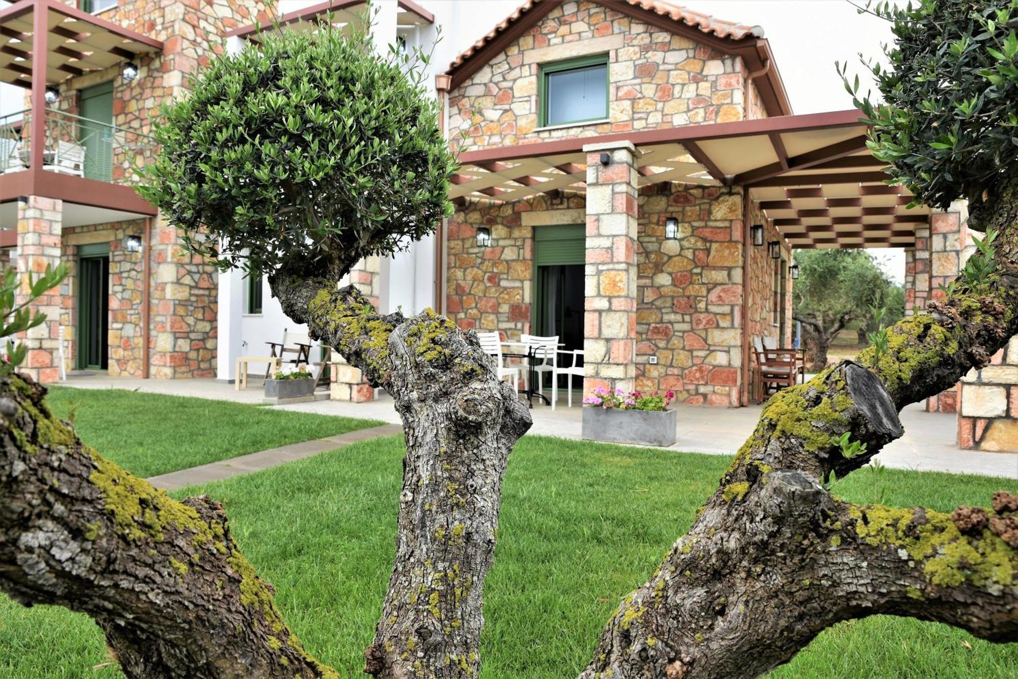 Messinian Horizons Apartment มาราโธโพลิส ภายนอก รูปภาพ